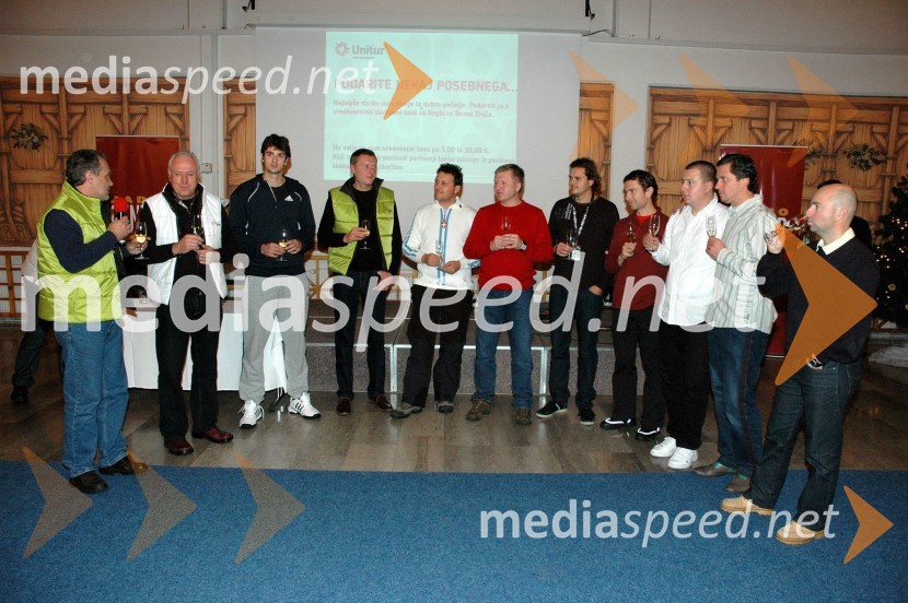 Damjan Pintar, direktor podjetja Unitur, Marjan Gaberšek, organizator, Mario Ančič, hrvaški teniški igralec, Dmitrij Poplinov, ruski gost, Bogdan Plaznik, direktor tekmovanja v smučarskih skokih v Velenju in predsednik Smučarsko skakalnega kluba Velenje, Oleg Kankov, poslanec ruske dume, Andraž Hribar, pevec, Tomaž Orešič, EFT Group, ..., Eduard Suboch, bivši član ruske olimpijske reprezentance v smučarskih skokih in Iztok Božič, slovenski teniški igralec1. VIP CUP UNITUR 2008