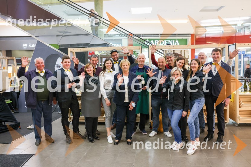 Pubeci v Citycentru Celje