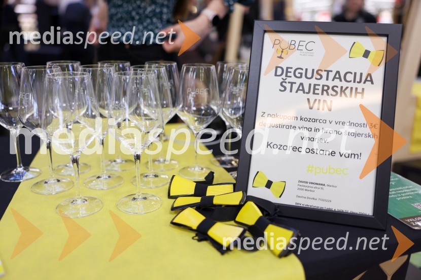 Pubeci v Citycentru Celje