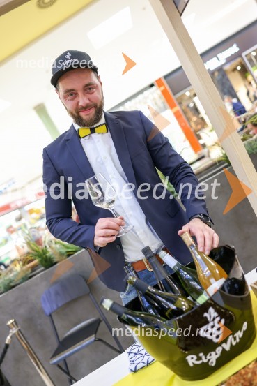  Aleksander Rigo, Rigo VinoPubeci v Citycentru Celje