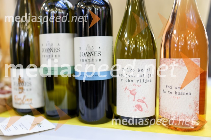 Pubeci v Citycentru Celje