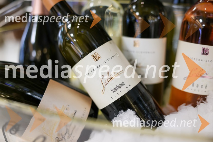 Pubeci v Citycentru Celje