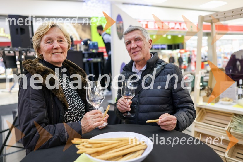 Pubeci v Citycentru Celje