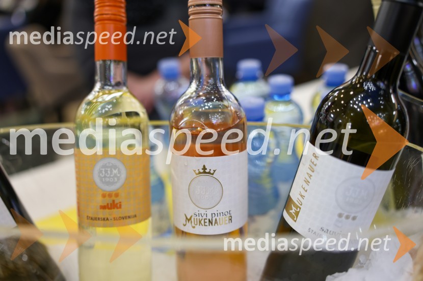 Pubeci v Citycentru Celje