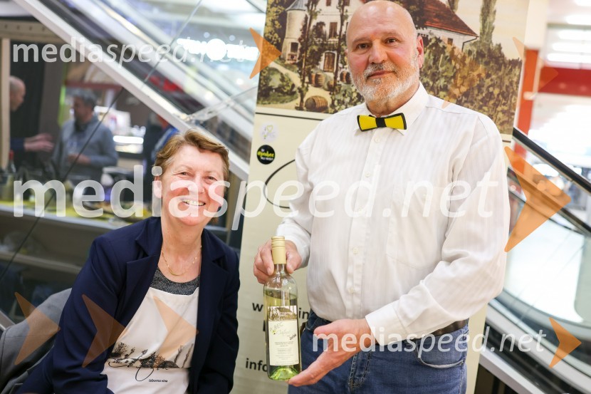  Slavica  Cvitanič, Vinogradništvo Cvitanič;  Jurij Cvitanič, Vinogradništvo CvitaničPubeci v Citycentru Celje