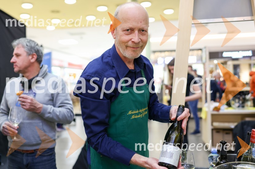 Pubeci v Citycentru Celje