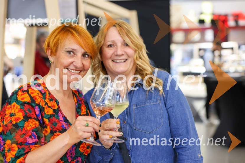  Nena Horvat, vodja marketinga Citycenter Celje;  ... Pubeci v Citycentru Celje