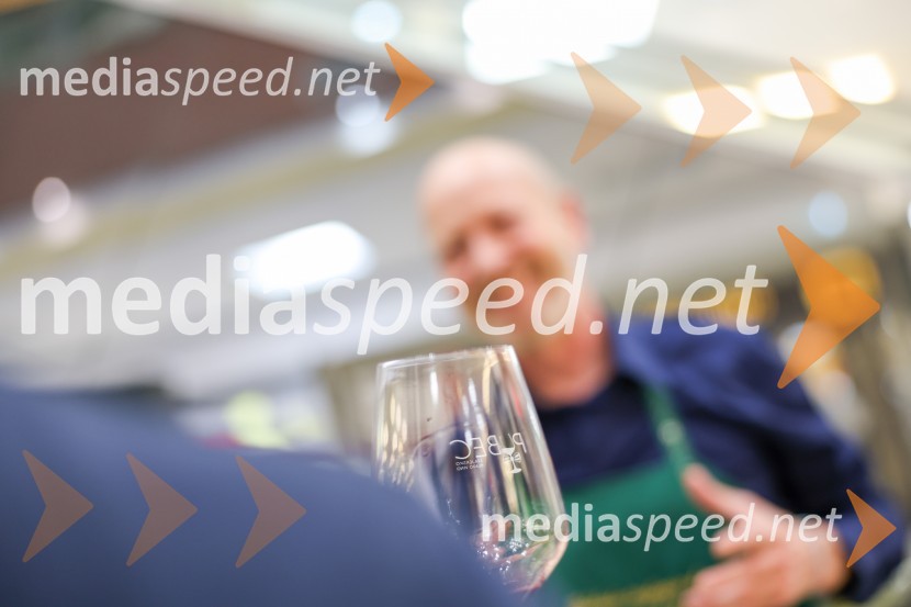 Pubeci v Citycentru Celje