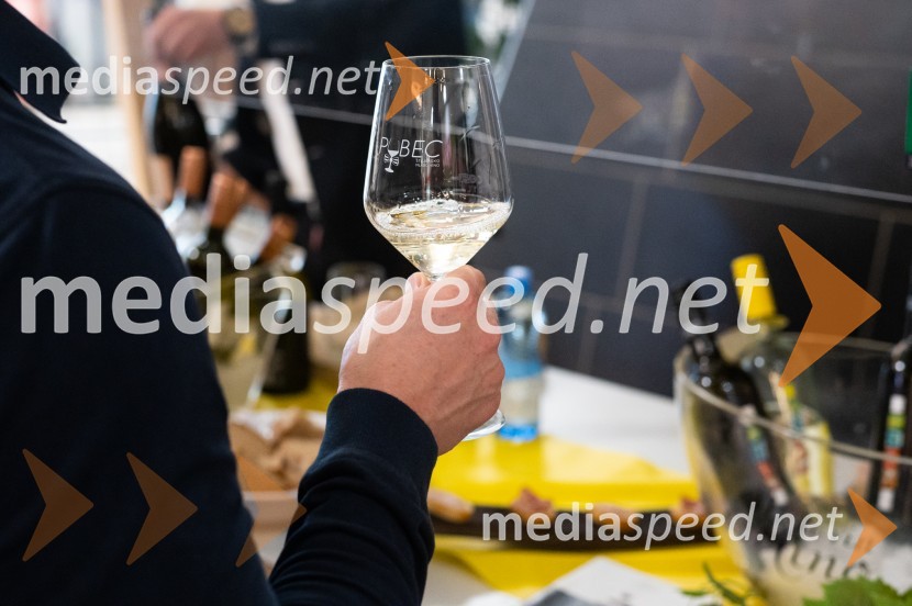 Pubeci v Citycentru Celje