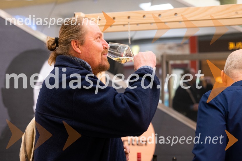 Pubeci v Citycentru Celje