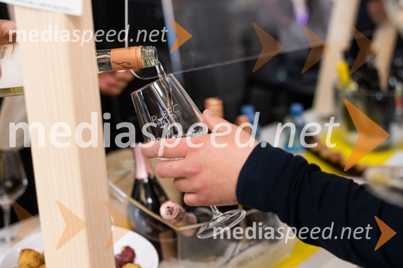 Pubeci v Citycentru Celje