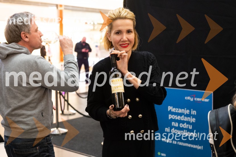  Natalija Cvetko, vodja projektov, MediaspeedPubeci v Citycentru Celje