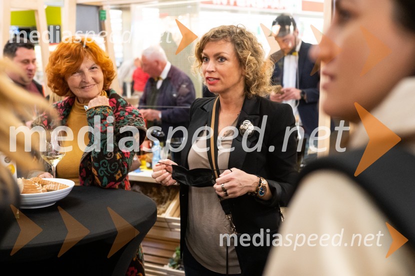  Sonja Rigler, stilistkaPubeci v Citycentru Celje