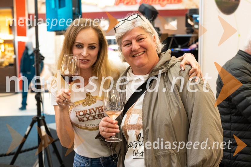 Pubeci v Citycentru Celje