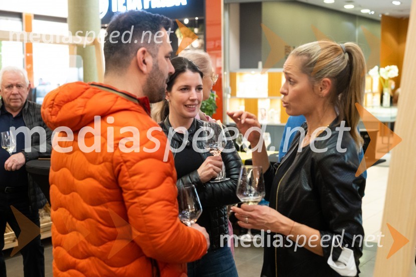 Pubeci v Citycentru Celje