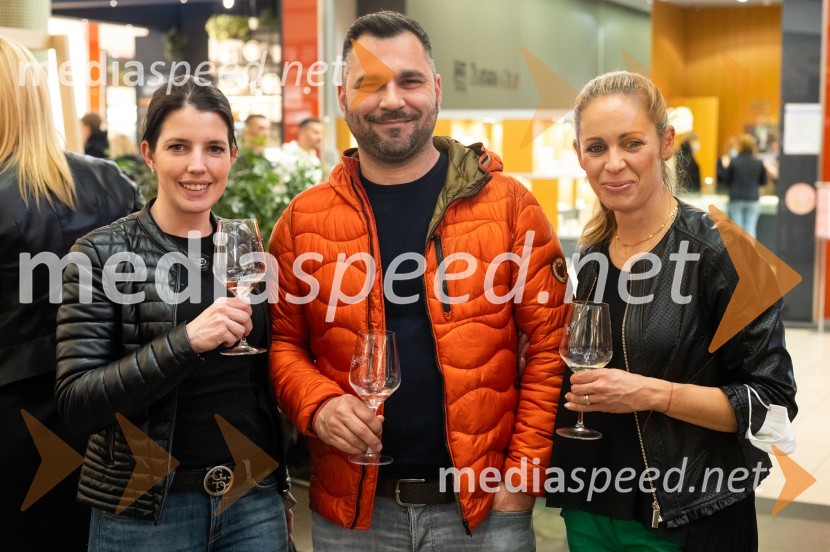 Pubeci v Citycentru Celje