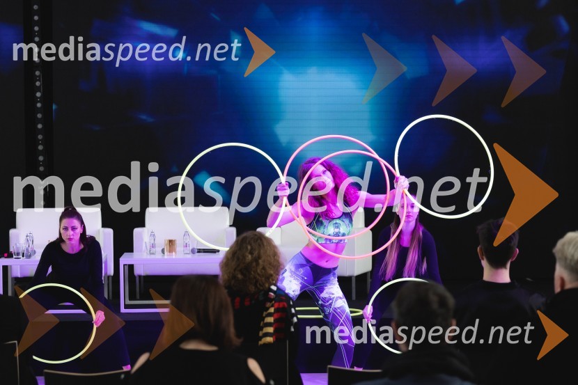  Maša FermeZaključek natečaja in predstavitev zmagovalne umetniške preobrazbe BMW iX