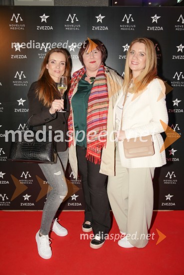  Mateja Drolec;  Andreja Klemenc;  Neli Zovko, vodja prodaje ARTDECOLansiranje nove kampanje 