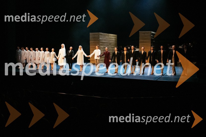 Svatba & posvetitev pomladi, premiera baleta Edwarda Cluga