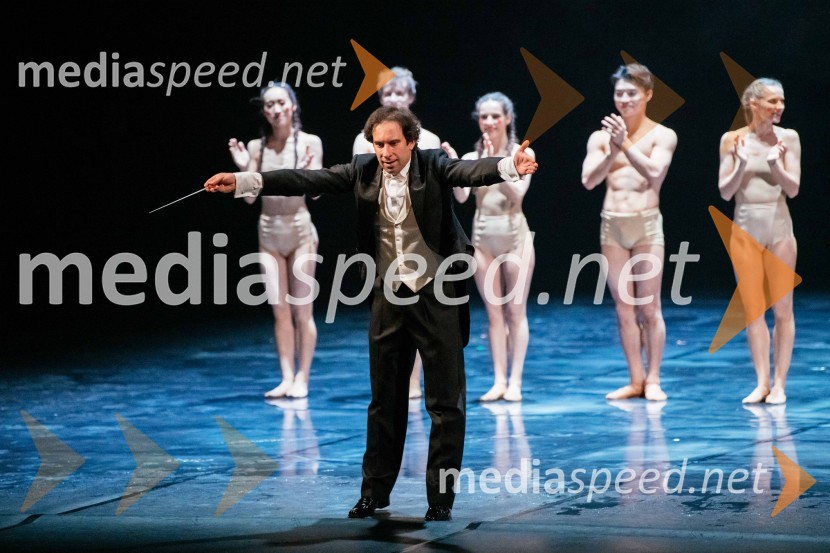  Simon Krečič, umetniški direktor Opere SNG MariborSvatba & posvetitev pomladi, premiera baleta Edwarda Cluga