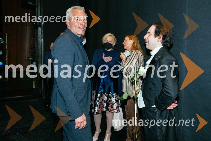  Aleksander Saša Arsenovič, župan, Mestna občina Maribor;  Simon Krečič, umetniški direktor Opere SNG MariborSvatba & posvetitev pomladi, premiera baleta Edwarda Cluga