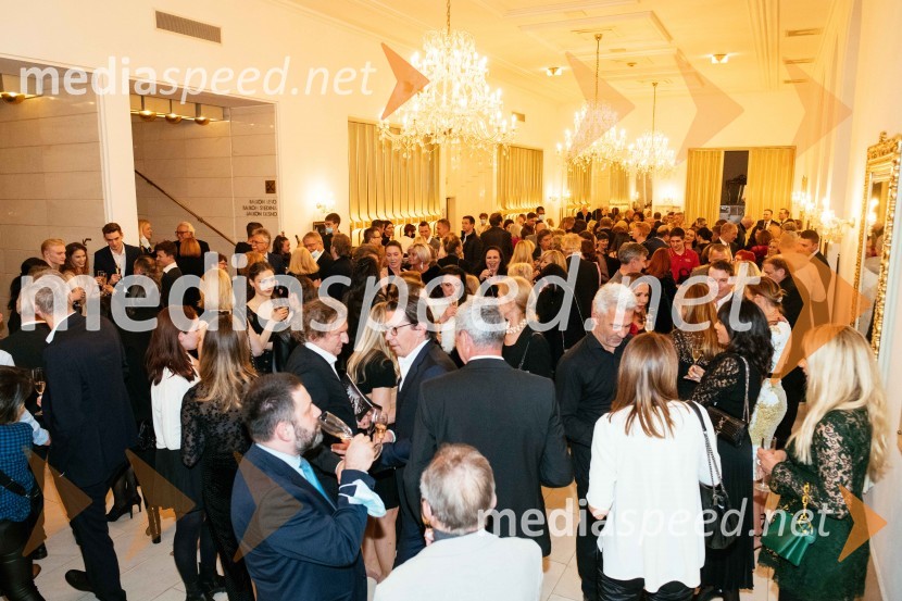 Svatba & posvetitev pomladi, premiera baleta Edwarda Cluga