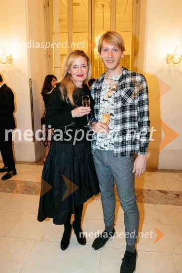  Valentina Turcu, koreografinja in baletna solistka;  Sytze Jan Luske, baletni plesalecSvatba & posvetitev pomladi, premiera baleta Edwarda Cluga