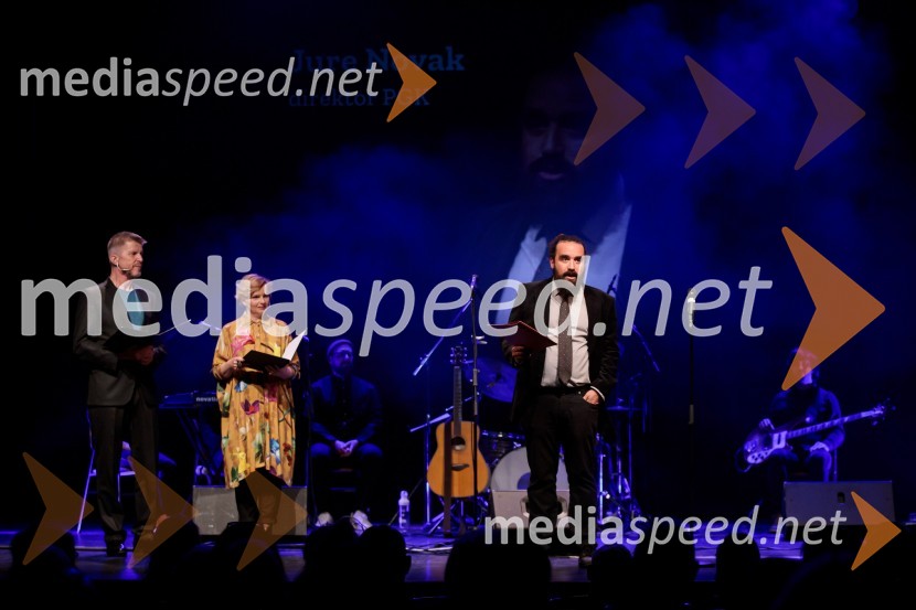  Borut  Veselko, igralec;  Vesna  Slapar, igralka;   Jure Novak, režiser, direktor, Prešernovo gledališče KranjSklepna slovesnost 52. tedna slovenske drame