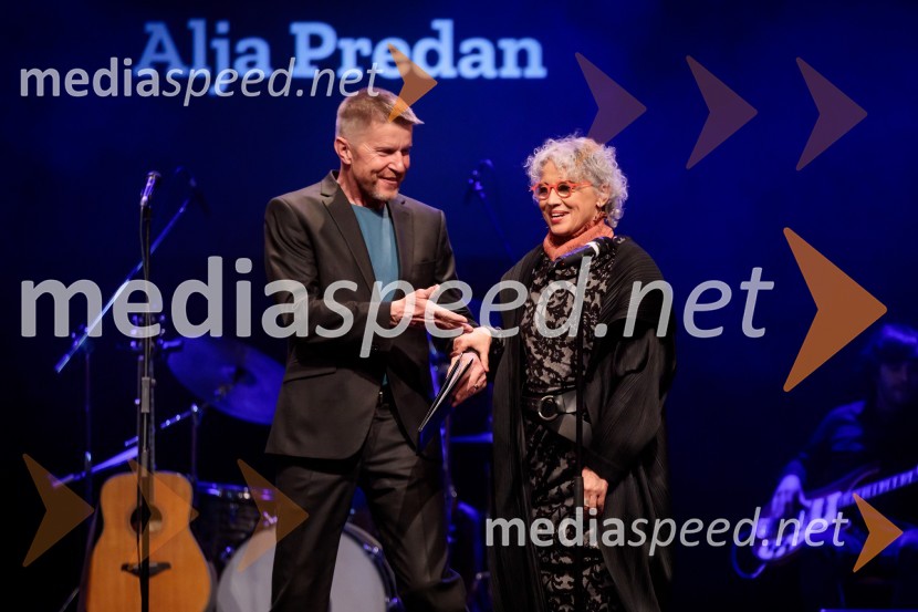  Borut  Veselko, igralec;  Alja Predan, dramaturginja SLG Celje, nekdanja umetniška direktorica Festivala Borštnikovo srečanjeSklepna slovesnost 52. tedna slovenske drame