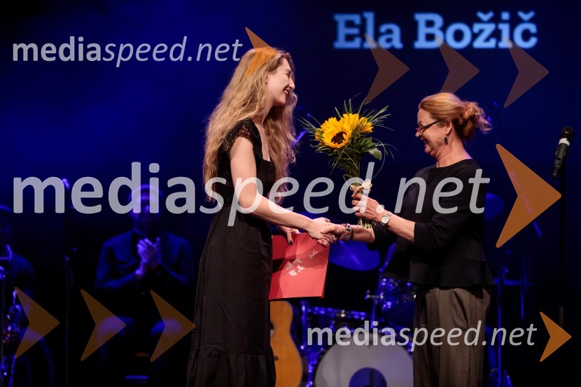  Ela Božič, dramaturginja;  Vesna  Jevnikar, igralkaSklepna slovesnost 52. tedna slovenske drame