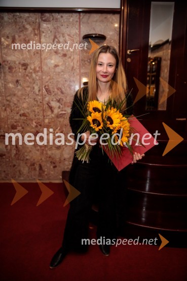  Nina Rajič Kranjac, gledališka režiserkaSklepna slovesnost 52. tedna slovenske drame