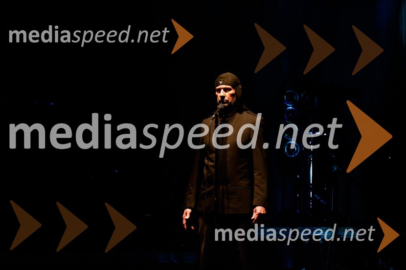  Milan Fras, vokal, skupina LaibachLaibach: Mi smo narod, koncert