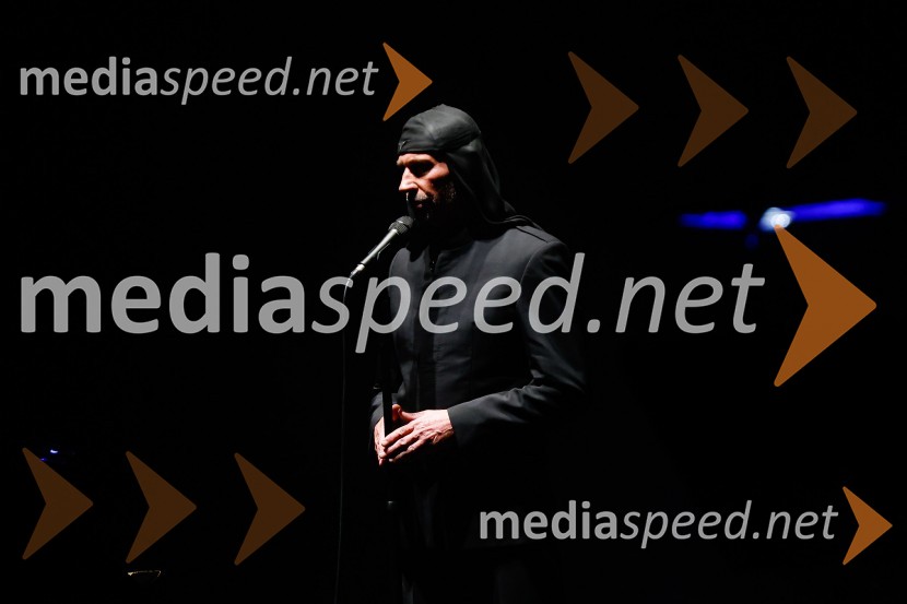  Milan Fras, vokal, skupina LaibachLaibach: Mi smo narod, koncert