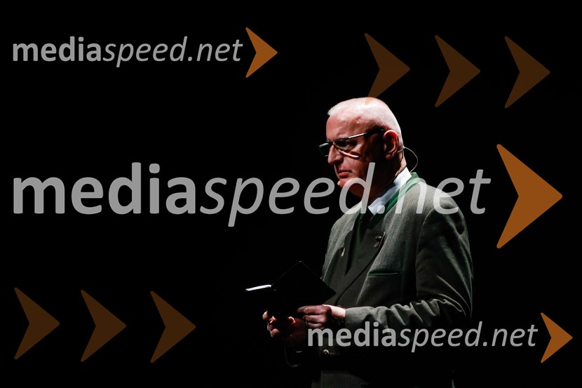  Peter Mlakar, filozofLaibach: Mi smo narod, koncert