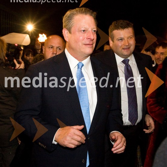 Al Gore, nekdanji ameriški podpredsednik in dobitnik Nobelove nagrade za mir in Tomaž F. Lovše, direktor Diners ClubAl Gore v Sloveniji na zabavi Diners Black Card