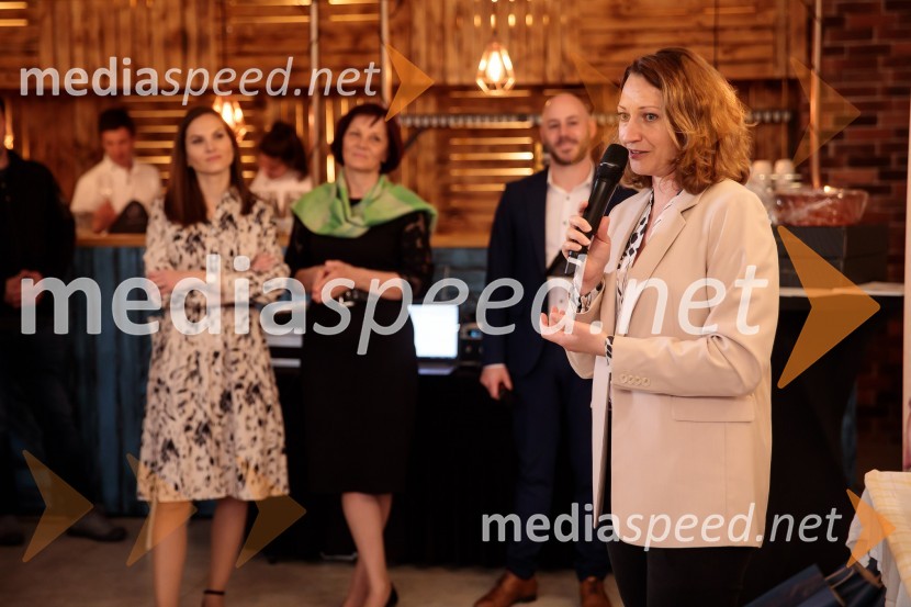  Janja Štrumbelj, La PoticaMojster potice - Fala kraljice 2022