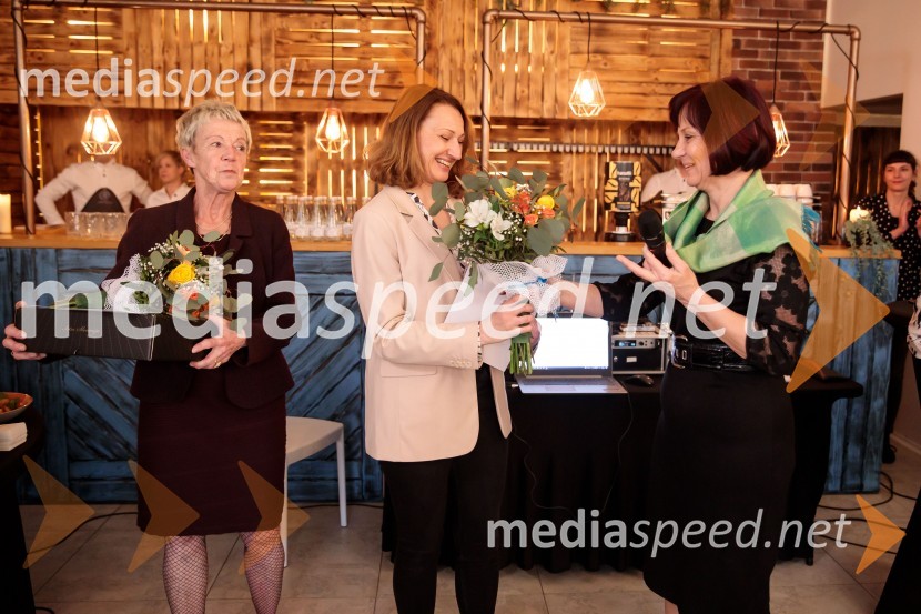 mag. Marlena Skvarča, višja predavateljica za področje prehrane na Oddelku za živilstvo, Biotehniška fakulteta, Univerza v Ljubljan;  Janja Štrumbelj, La Potica;  Mirjam Kavčič, direktorica Lesaffre SlovenijaMojster potice - Fala kraljice 2022