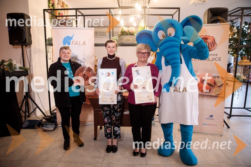  Božica Bergant ;  Nataša Kne;  Marija  ŠpitalerMojster potice - Fala kraljice 2022