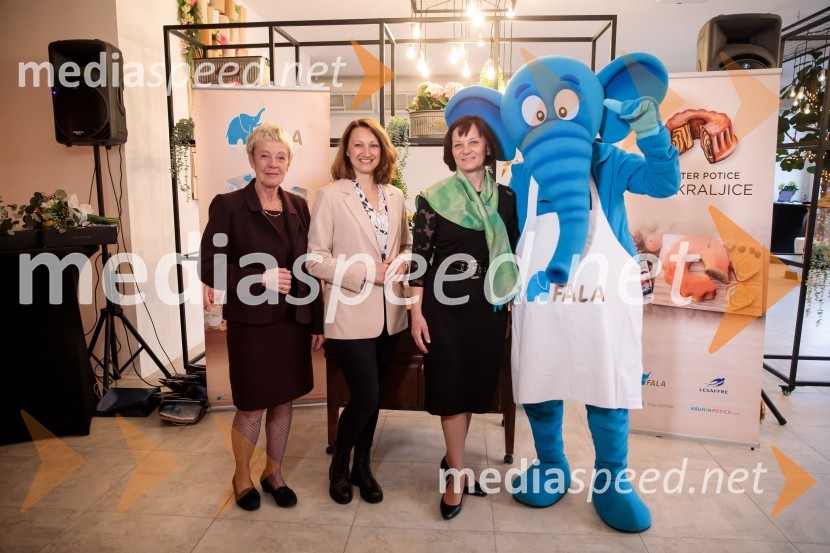 mag. Marlena Skvarča, višja predavateljica za področje prehrane na Oddelku za živilstvo, Biotehniška fakulteta, Univerza v Ljubljan;  Janja Štrumbelj, La Potica;  Mirjam Kavčič, direktorica Lesaffre SlovenijaMojster potice - Fala kraljice 2022