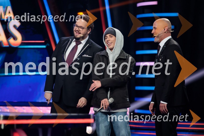  Sašo Stare, stand up komik, voditelj;  Anej Piletič, BQL;  Peter Poles, televizijski voditeljZnan obraz ima svoj glas, 6. oddaja