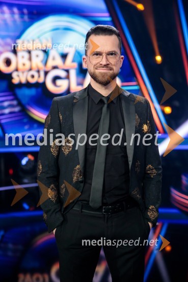  Andrej Škufca, štirikratni svetovni plesni prvak in plesni sodnikZnan obraz ima svoj glas, 6. oddaja