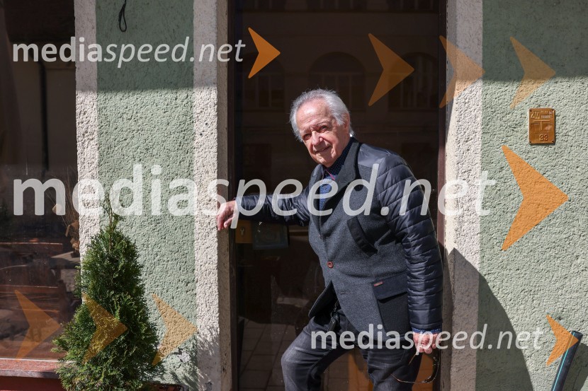  Alfi Nipič, pevecAlfi Nipič in njegov Maribor