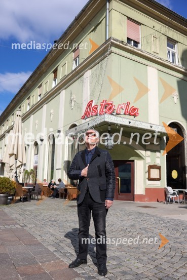  Alfi Nipič, pevecAlfi Nipič in njegov Maribor