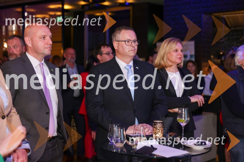  Simon Zajc, državni sekretar;  Kristjan  Staničić, direktor Hrvaške turistične zveze;  ... 20. obletnica predstavništva Hrvaške turistične skupnosti v Sloveniji