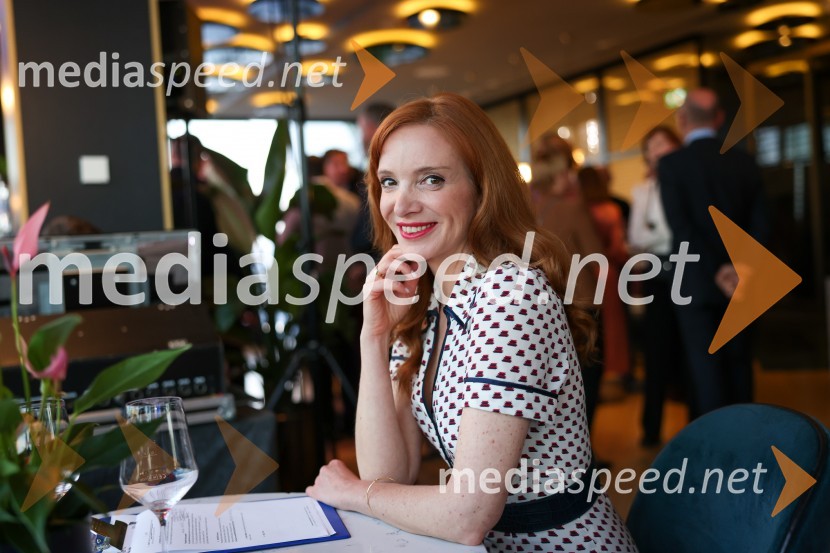  Mojca Mavec, voditeljica20. obletnica predstavništva Hrvaške turistične skupnosti v Sloveniji