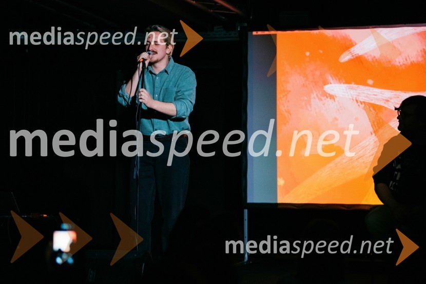  Tadej Kern, glasbenikZakaj ne pišem, predstavitev knjige Dijane Matković