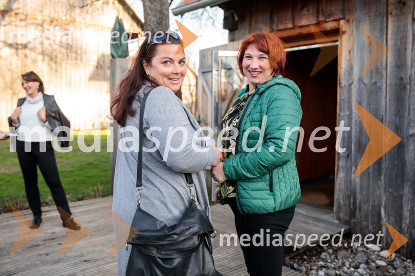 Lado Ambrožič v pogovoru z Vesno Milek, Škrabčeva domačija