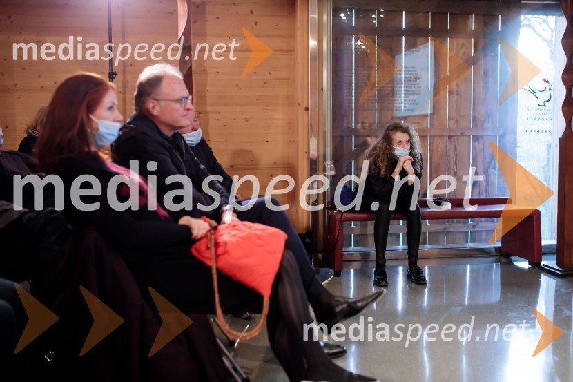  ... ;  Janez  Škrabec, direktor Riko d.o.o., predsednik Slovensko-ruskega poslovnega sveta, častni konzul Belorusije;  ... Lado Ambrožič v pogovoru z Vesno Milek, Škrabčeva domačija