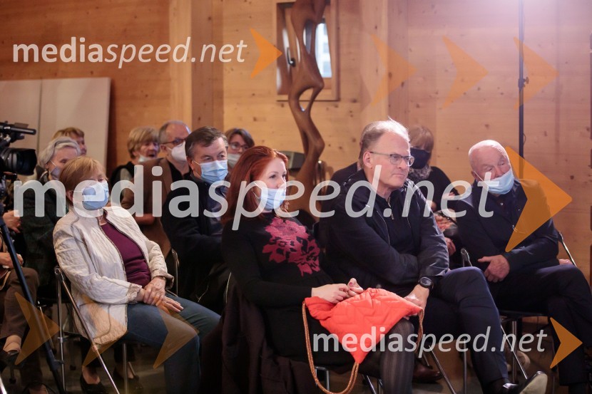  ... ;  ... ;  Janez  Škrabec, direktor Riko d.o.o., predsednik Slovensko-ruskega poslovnega sveta, častni konzul BelorusijeLado Ambrožič v pogovoru z Vesno Milek, Škrabčeva domačija