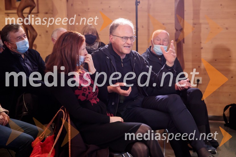  ... ;  Janez  Škrabec, direktor Riko d.o.o., predsednik Slovensko-ruskega poslovnega sveta, častni konzul Belorusije;  ... Lado Ambrožič v pogovoru z Vesno Milek, Škrabčeva domačija